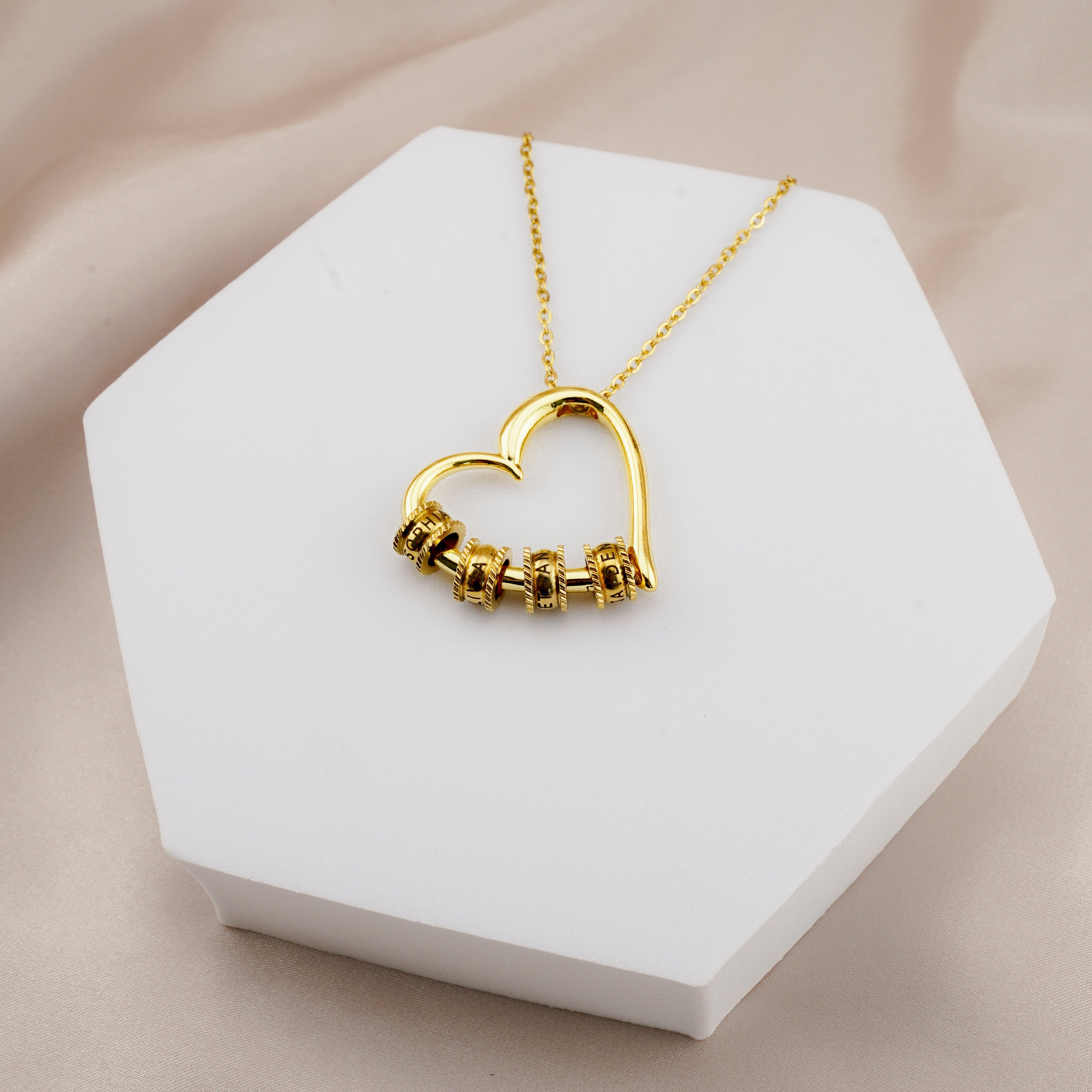 El Corazón de la Familia™ | Collar con Diseño Familiar de Acero Inoxidable