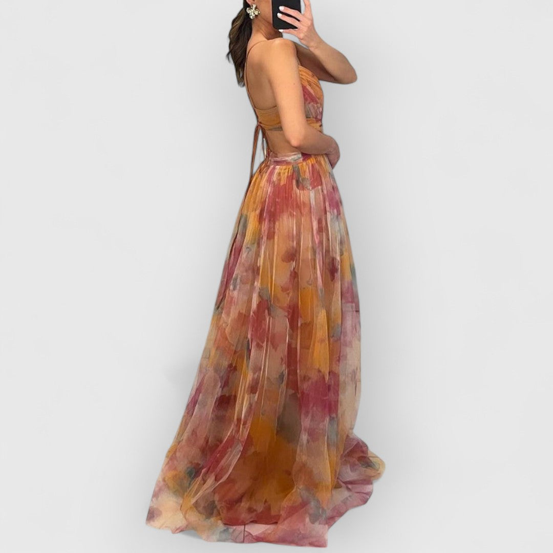 Verity™ | Vestido largo elegante con estampado floral que realza tu figura