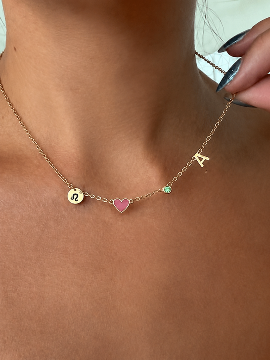 Amore™ | Collar con Inicial y Dije de Corazón