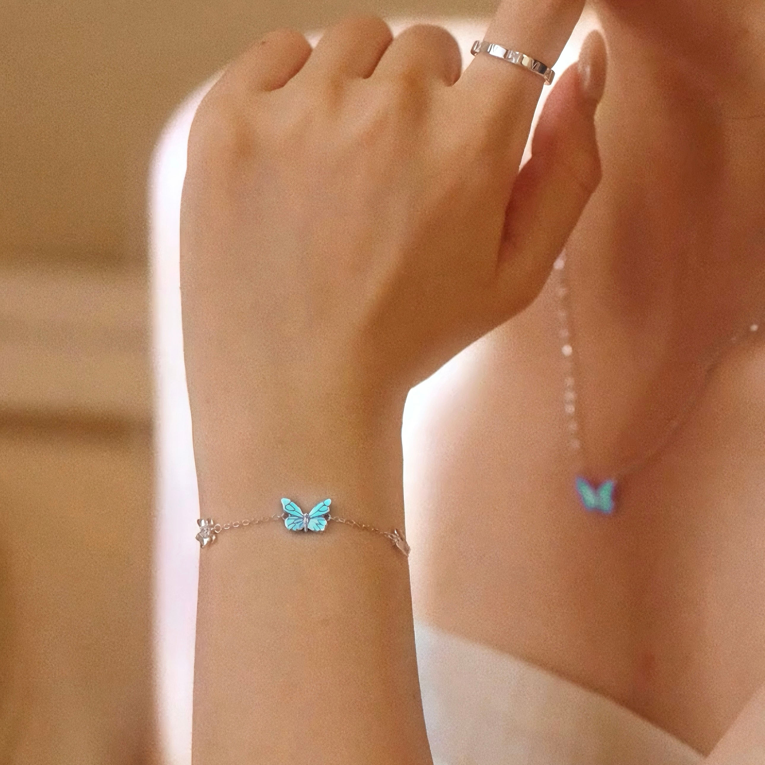 Blue Dream™ | Collar Mariposa Azul Luminosa