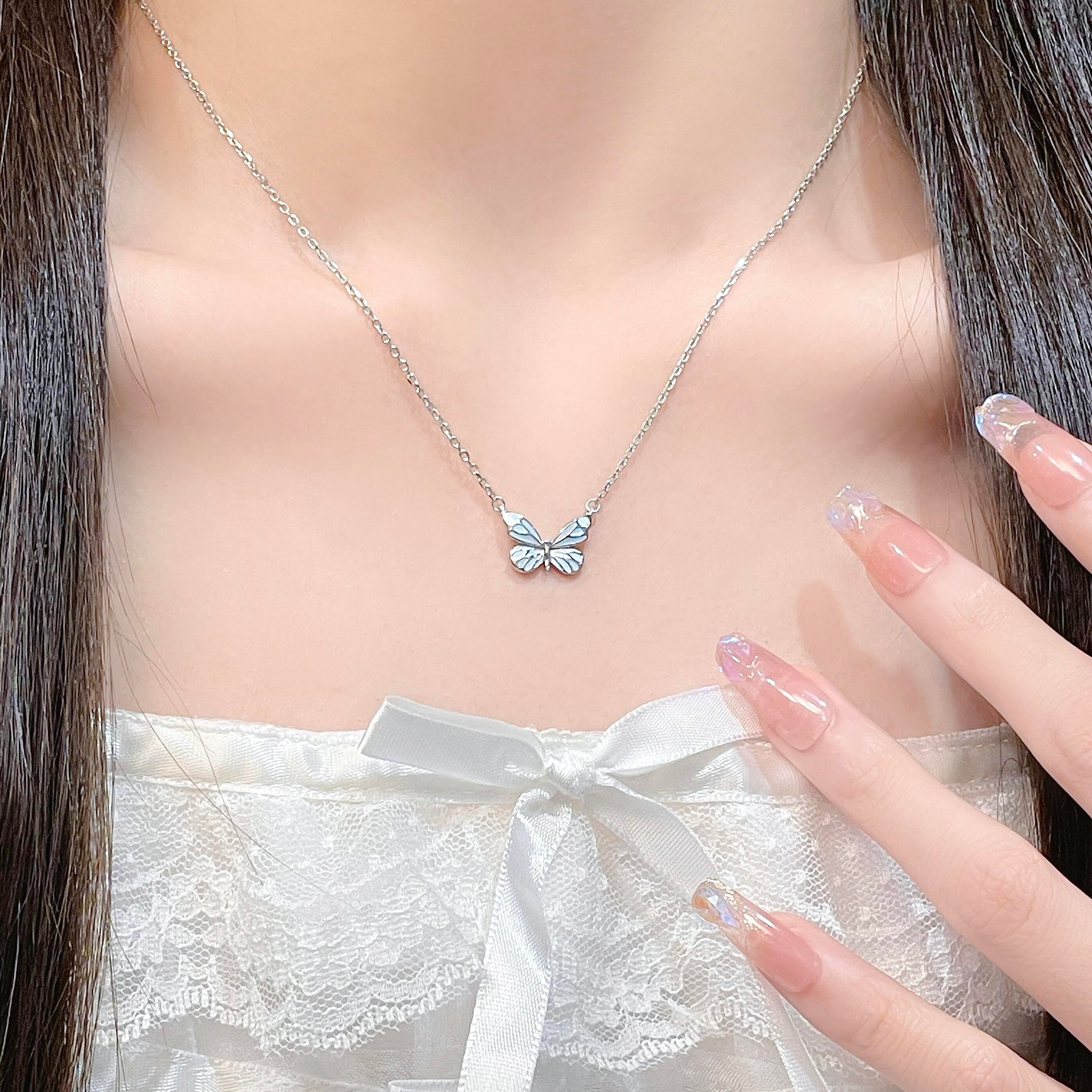 Blue Dream™ | Collar Mariposa Azul Luminosa