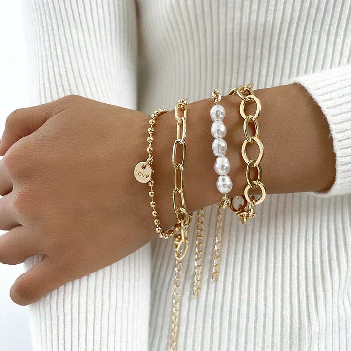 Set de Pulseras Charm Perla Dorada