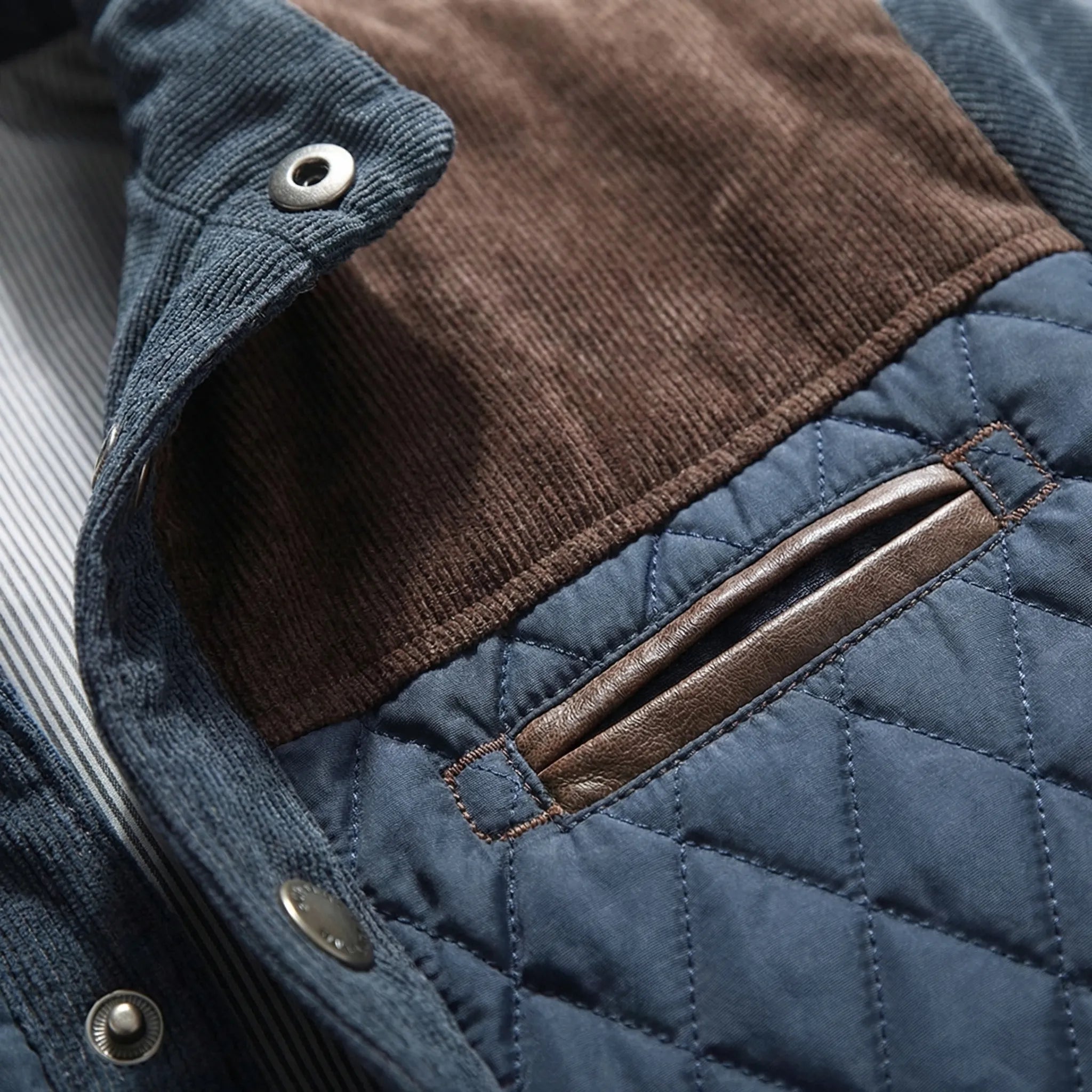 Chaqueta Acolchada de Diseño Exclusivo