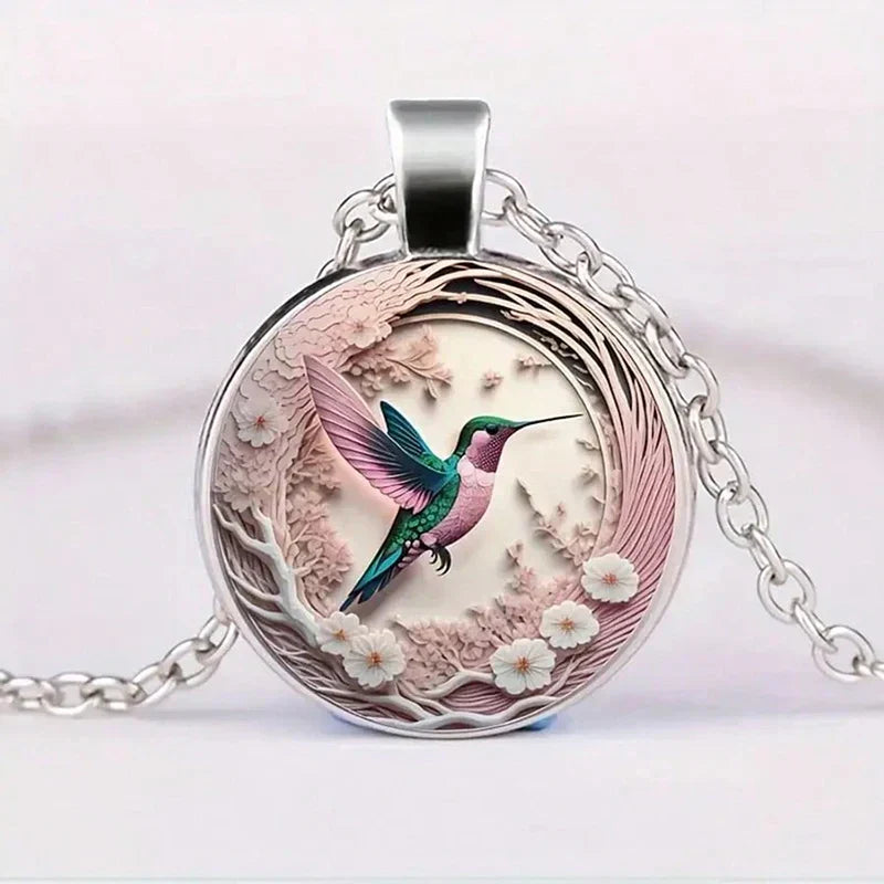 Collar Con Colgante De Cristal En Forma De Colibrí Con Cúpula