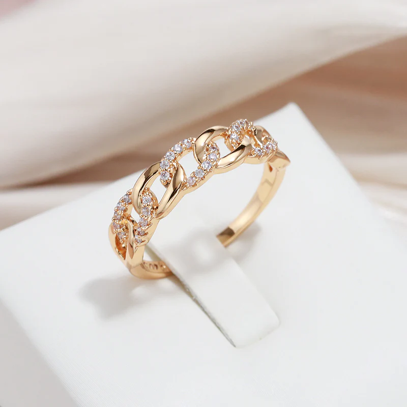 Anillo de Oro “Malla Chic”