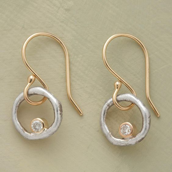 Aretes Vintage de Oro y Plata con Zirconia Cúbica